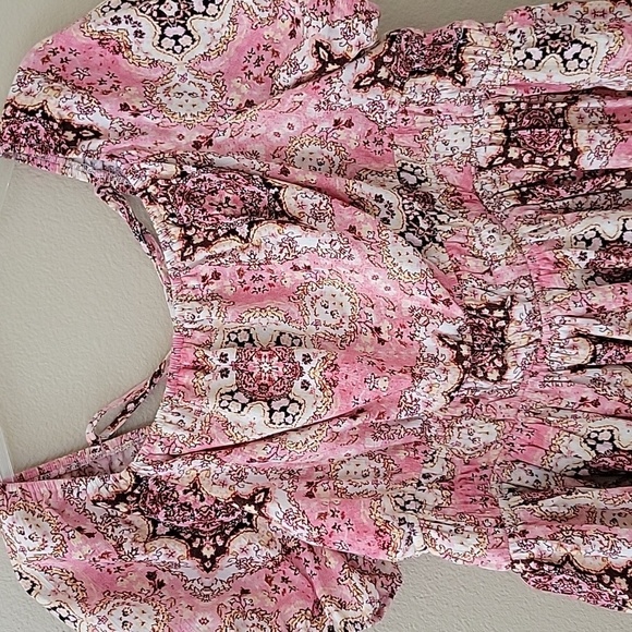 Torrid Pink Boho Floral Washable Crinkle Gauze Cris Cross Back Top - Size 1X - Picture 2 of 12